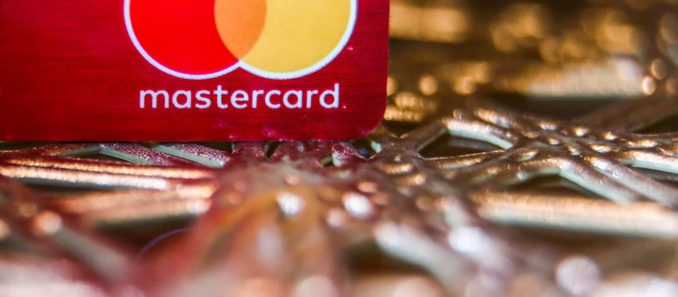 Παγκόσμιο πρόβλημα με τις συναλλαγές Visa και Mastercard